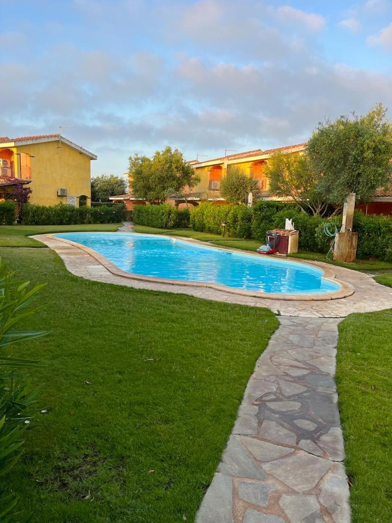Villa Juniperus Porto Pino Sant'Anna Arresi Exterior photo